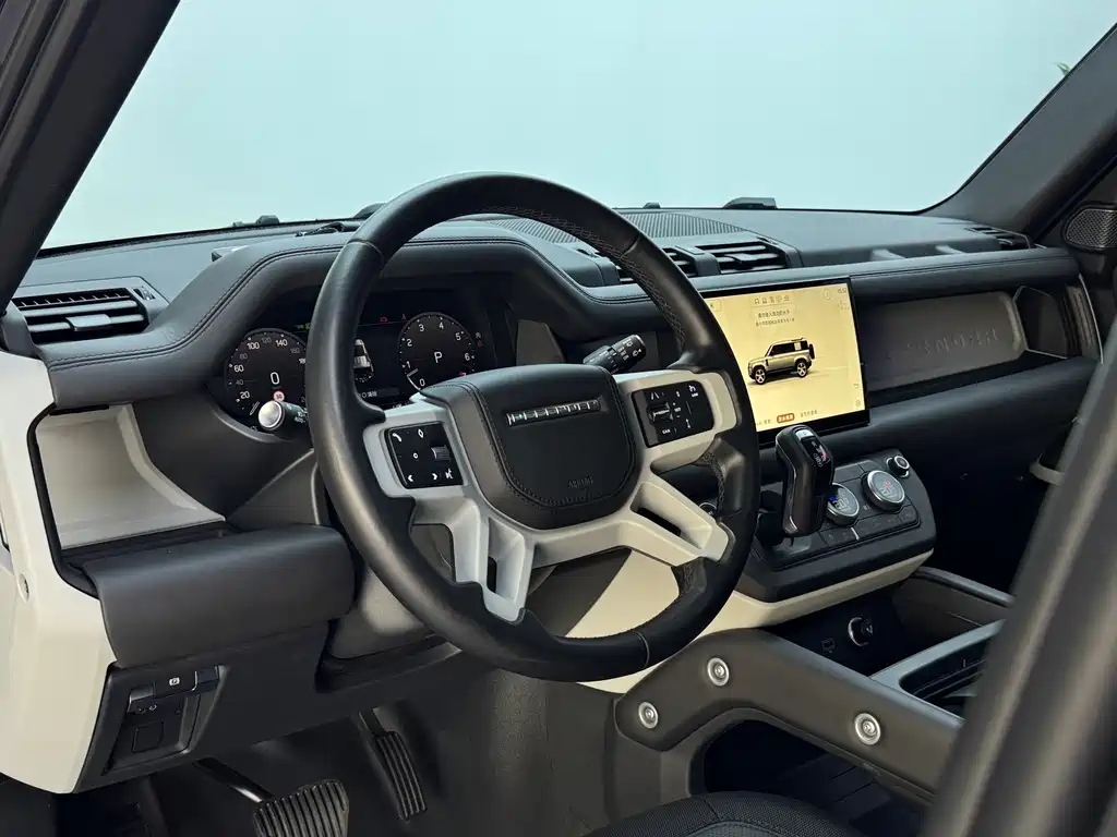 Land Rover Defender — миниатюра 7