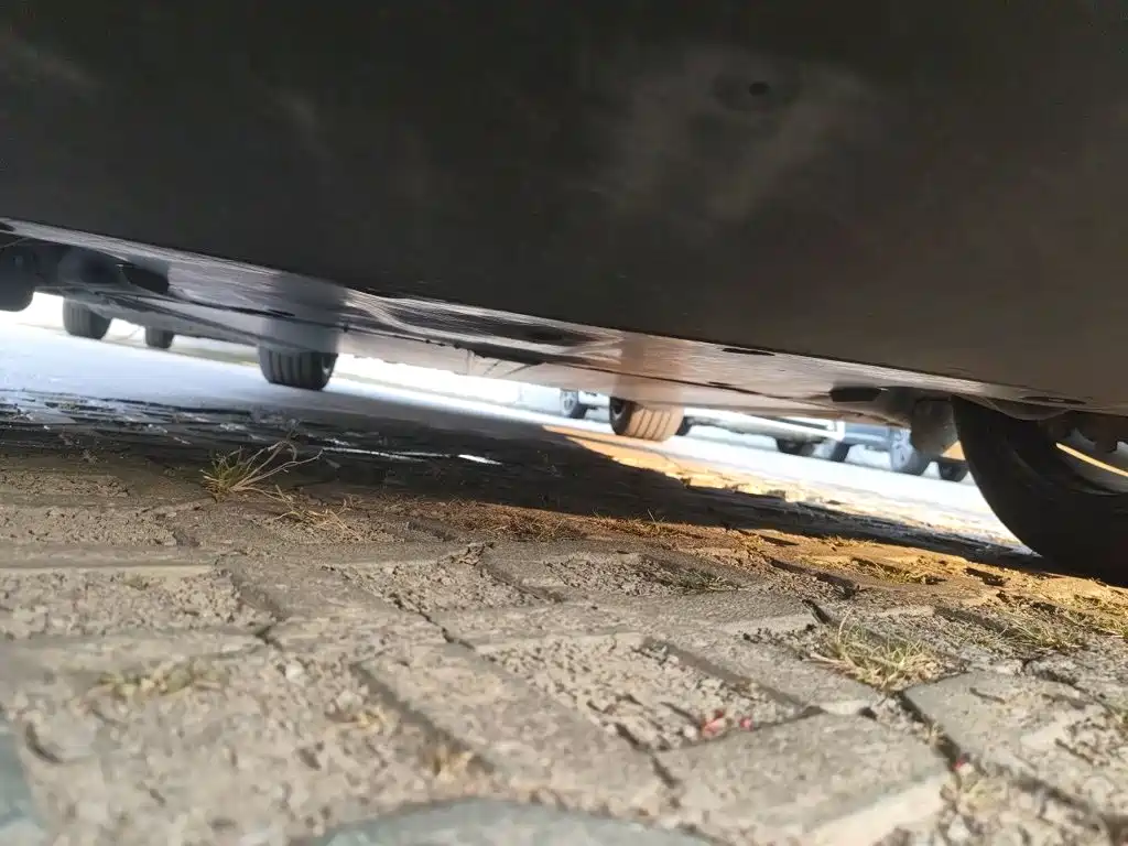 Tesla Model Y — миниатюра 23