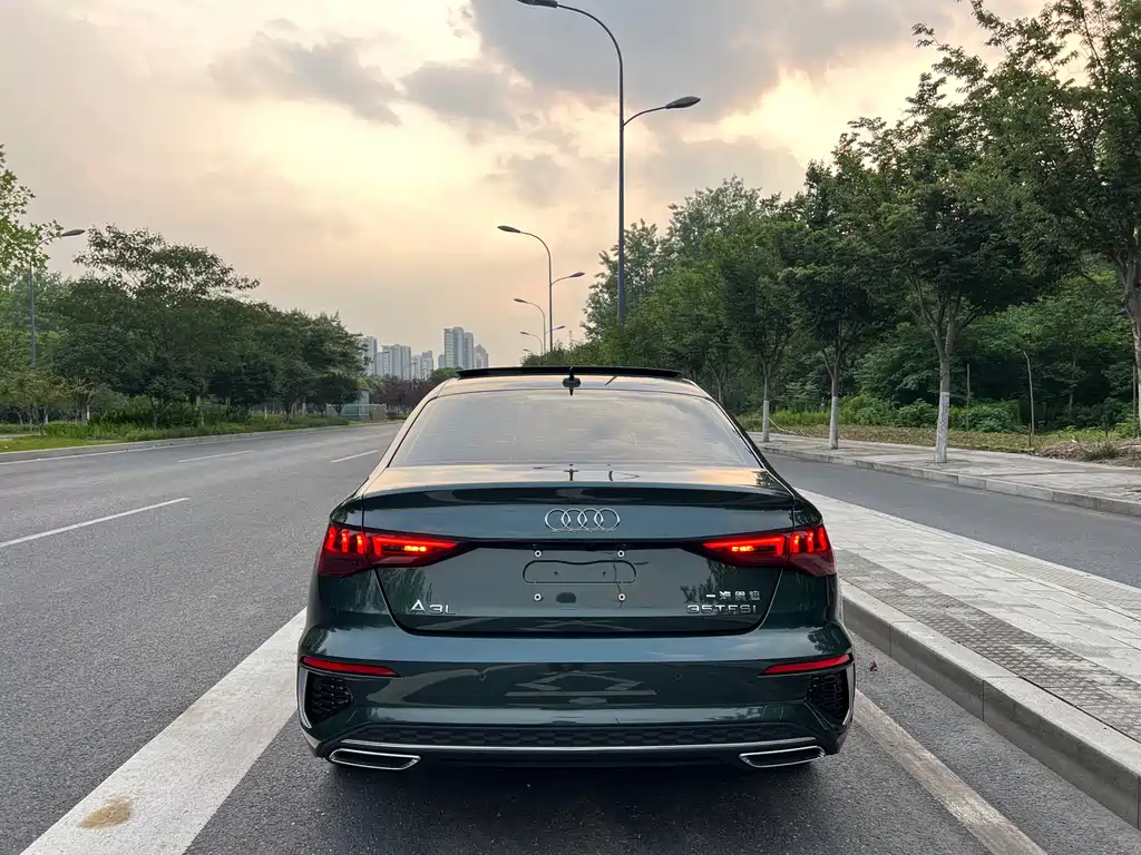 Audi A3 2023 A3L Limousine 35 TFSI Luxury Sport