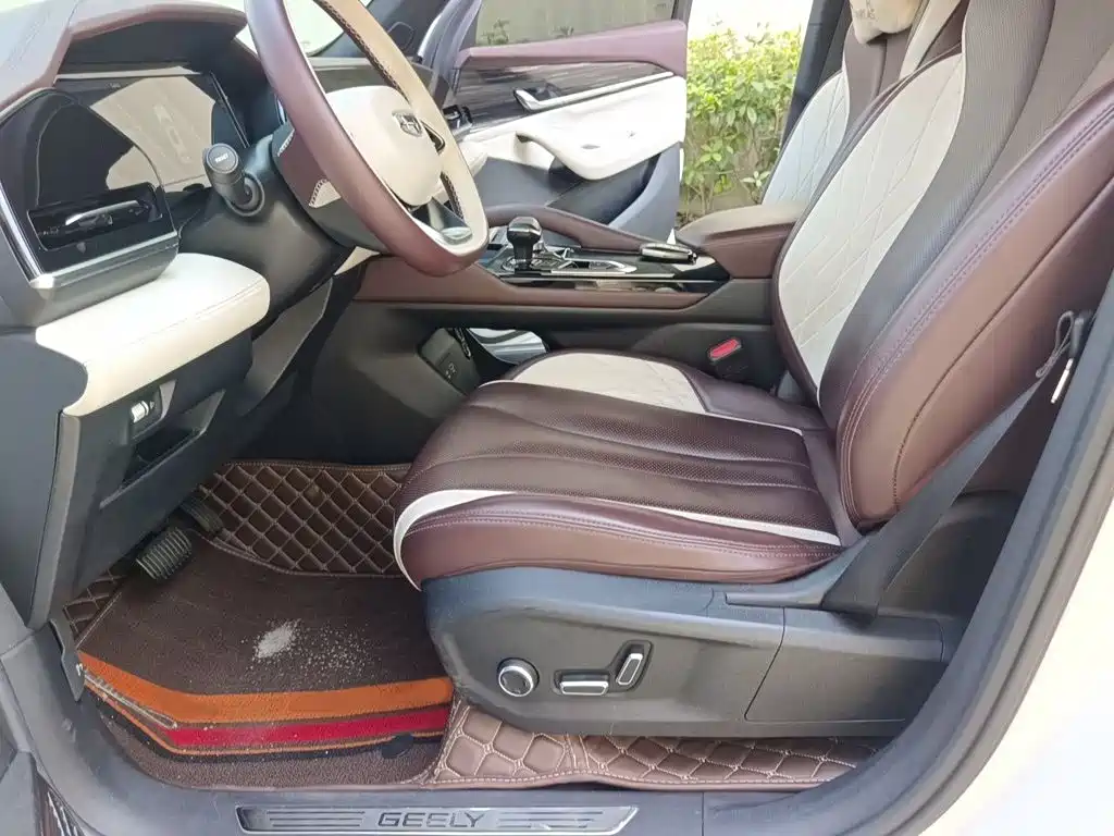 Geely Xingyue L — миниатюра 8