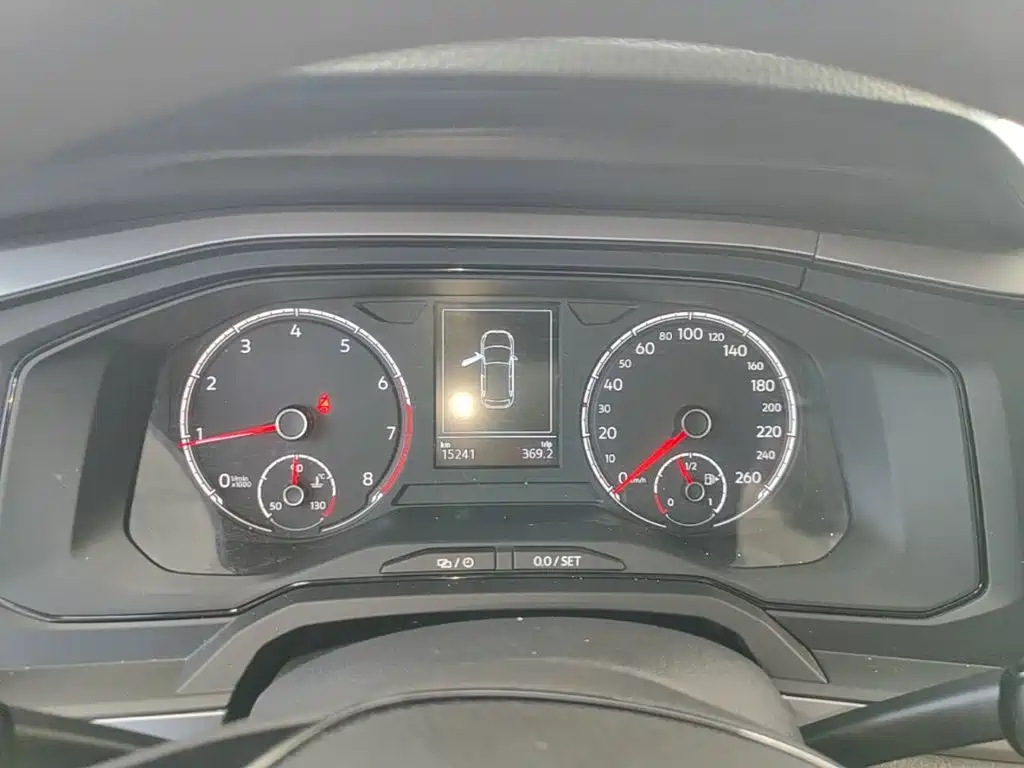 Volkswagen Polo — миниатюра 12