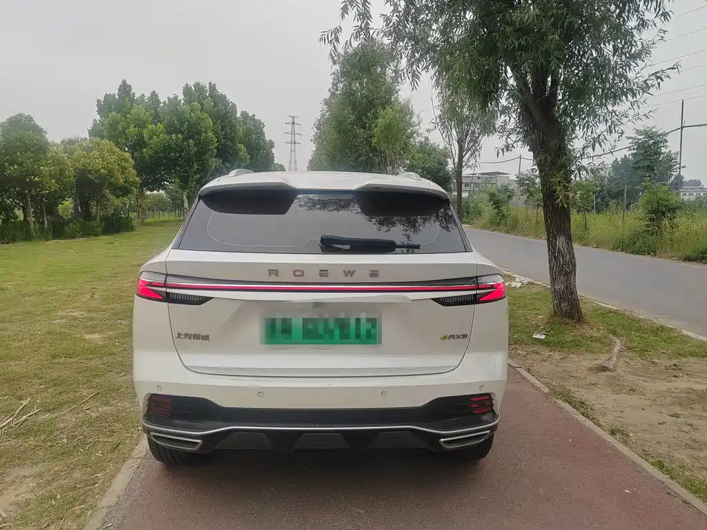 Roewe RX5 New Energy — миниатюра 6