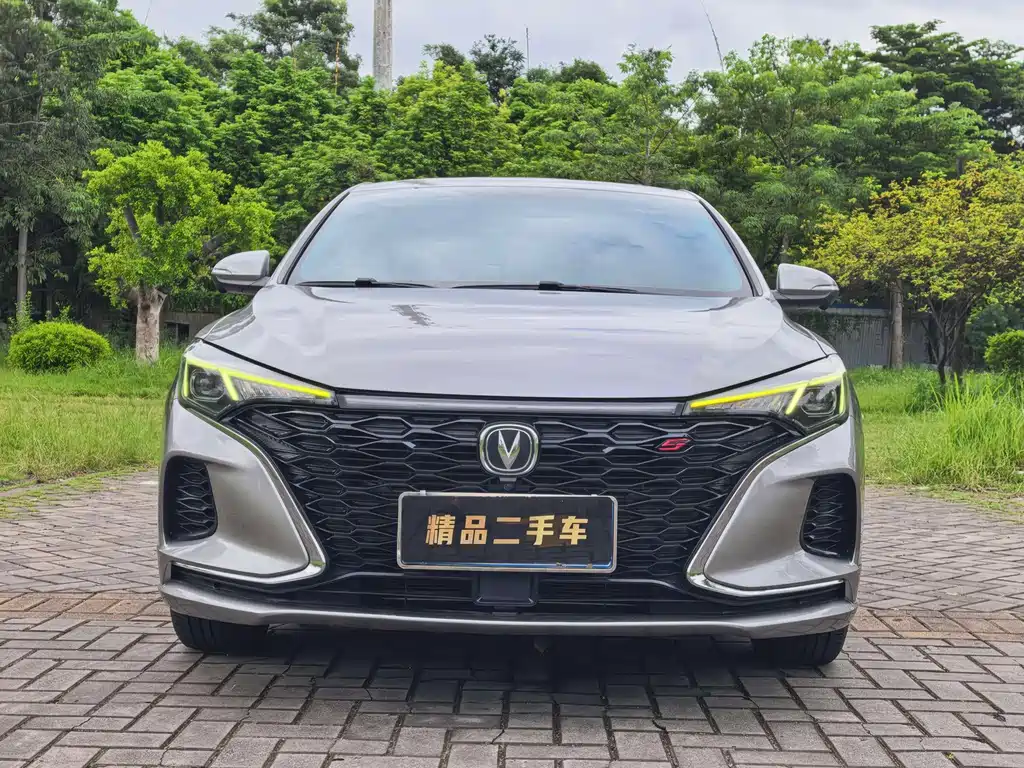 Changan Eado — миниатюра 2