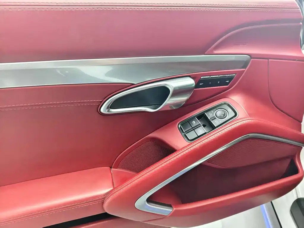 Porsche 718 — миниатюра 12