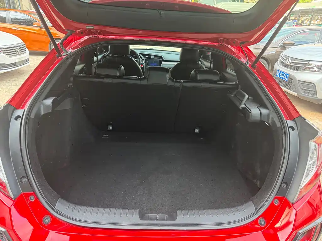 Honda Civic — миниатюра 9