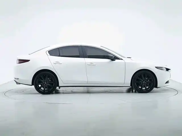 Mazda 3 Axela — миниатюра 6