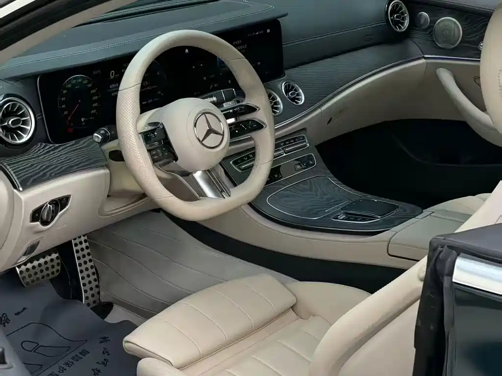 Mercedes-Benz E-Class (Import) — миниатюра 3
