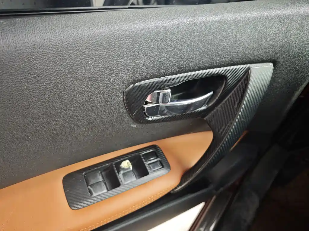 Nissan Qashqai — миниатюра 11