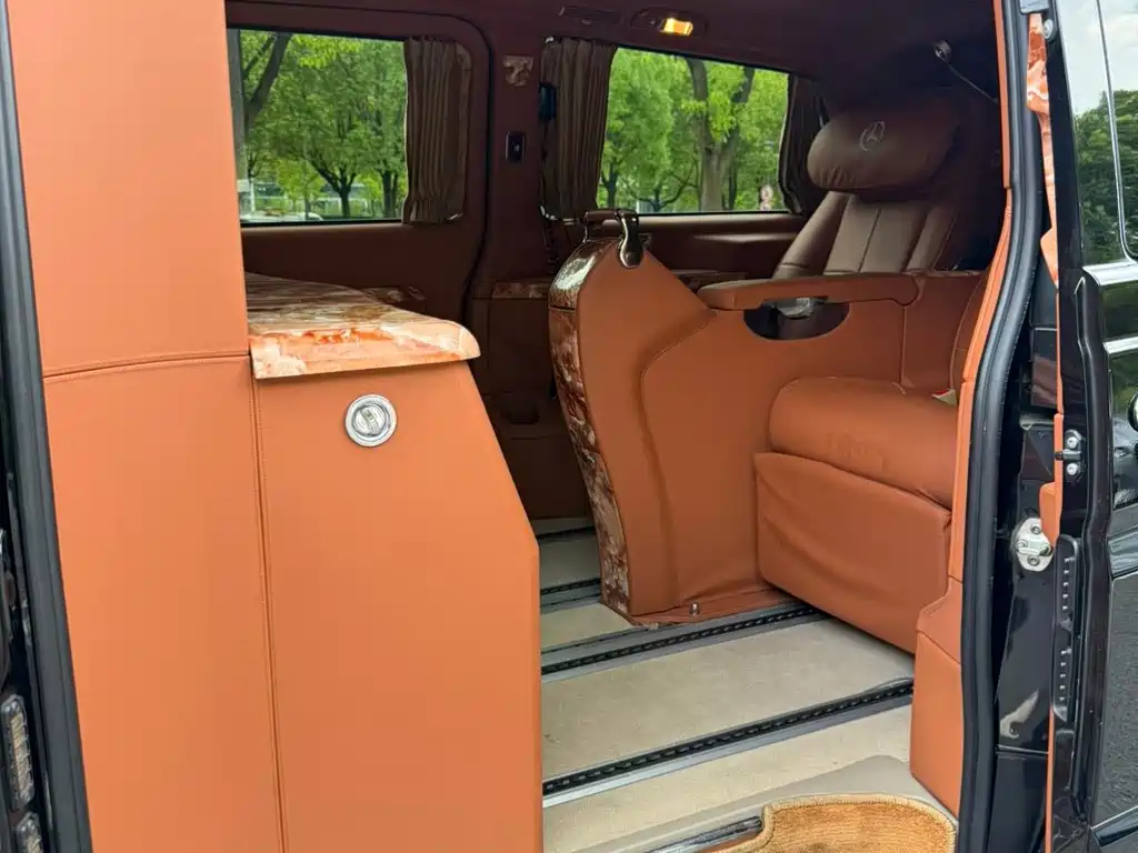Mercedes-Benz Viano — миниатюра 18