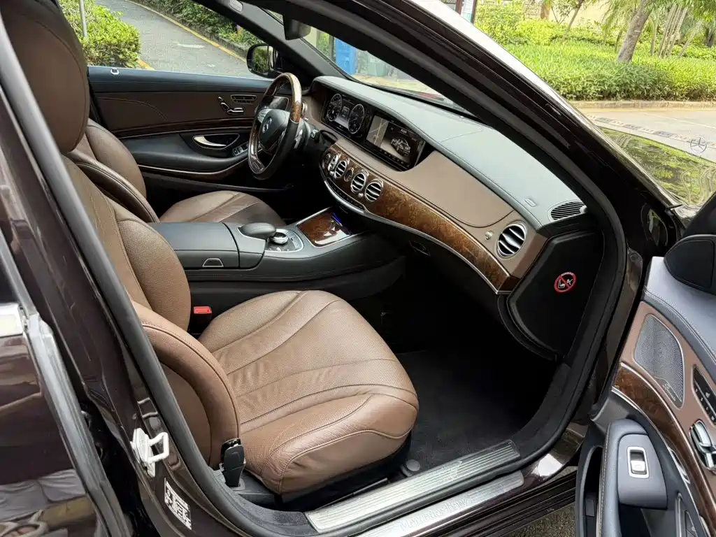 Mercedes-Benz S-Class — миниатюра 6