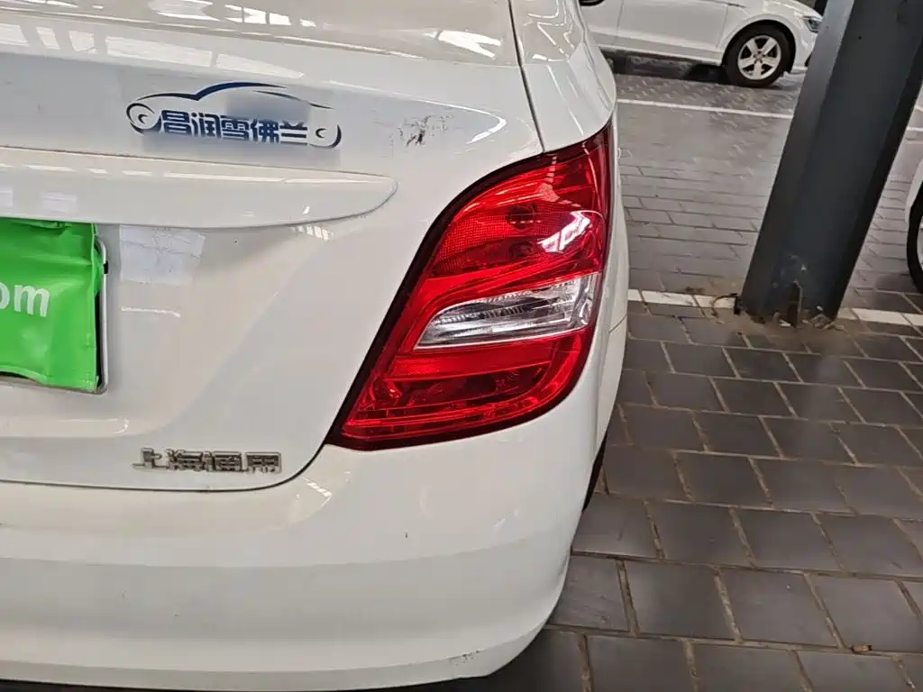 Chevrolet Aveo — миниатюра 8