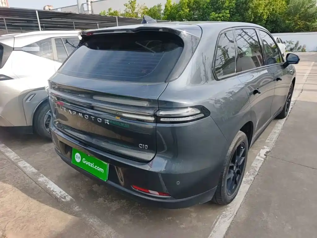 Leapmotor Leapmotor C10 — миниатюра 7