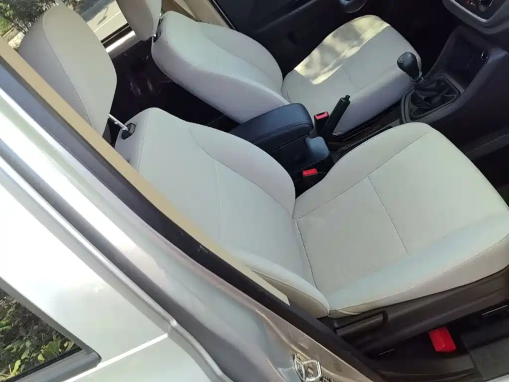 Wuling Hongguang V — миниатюра 25