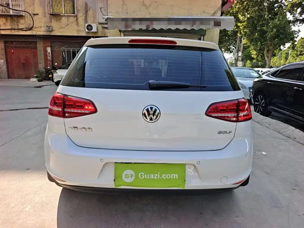 Volkswagen Golf — миниатюра 6