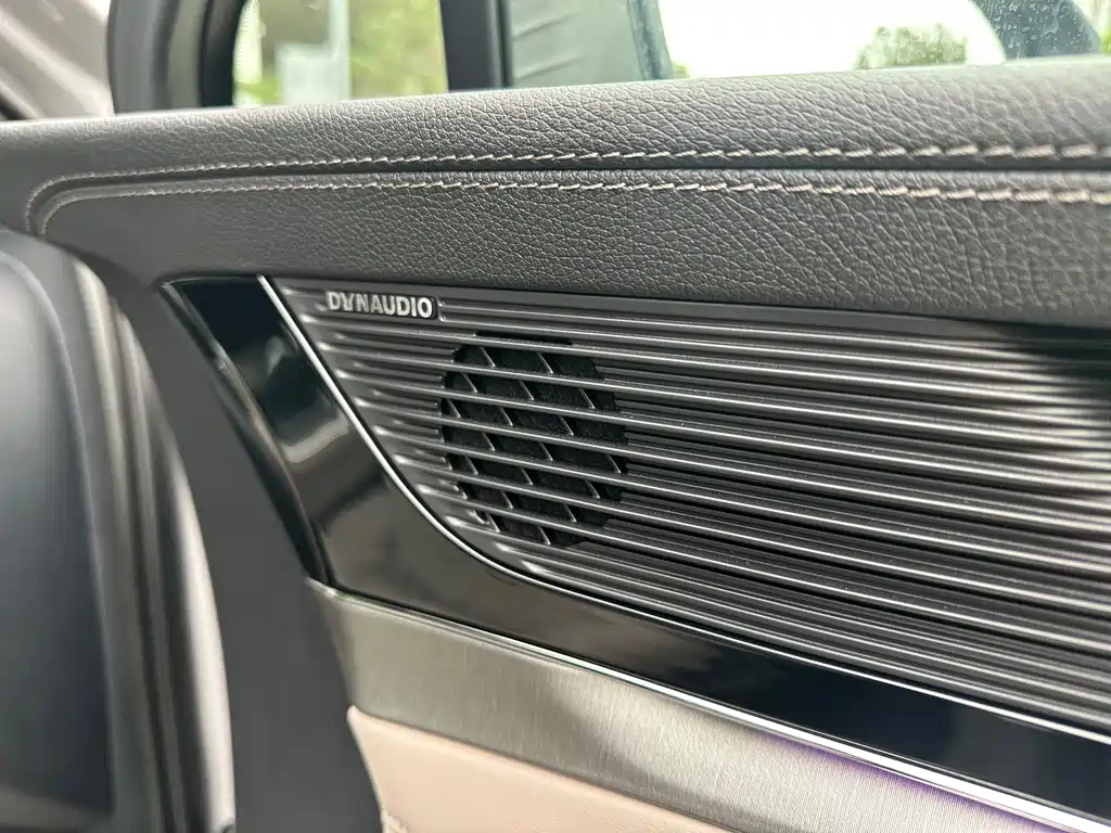 BYD Tang New Energy — миниатюра 16