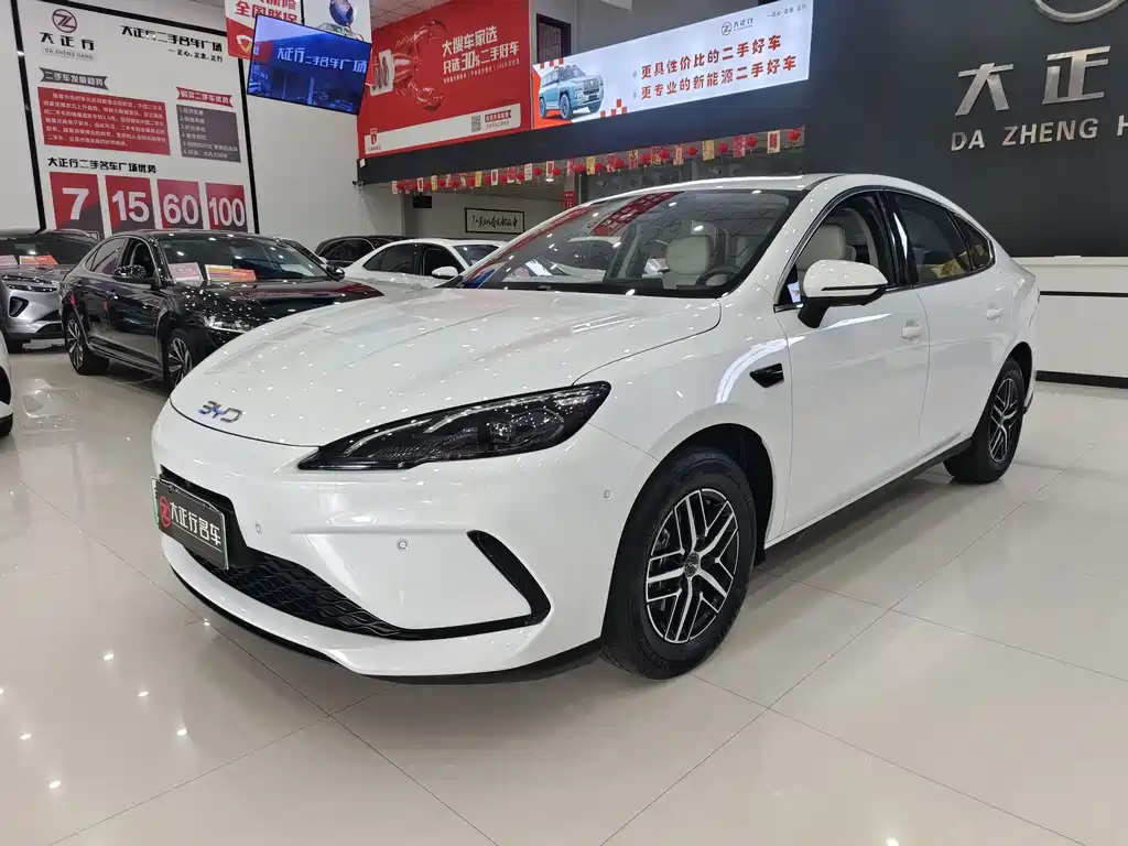 BYD Seal 05 DM-i
