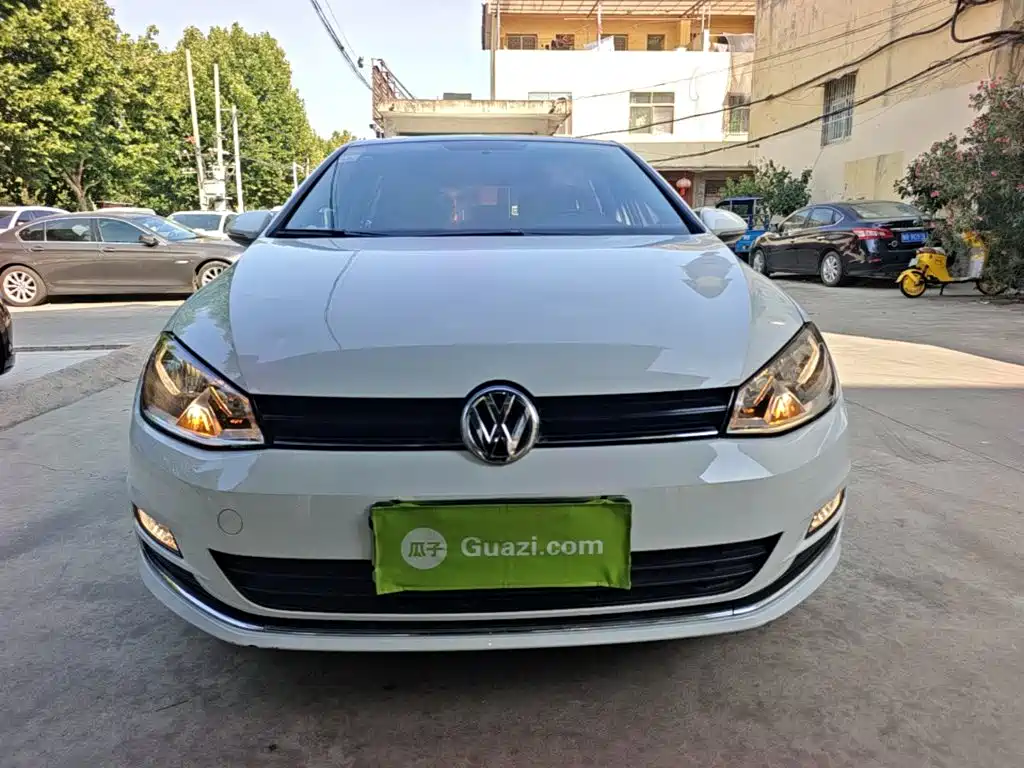 Volkswagen Golf — миниатюра 3