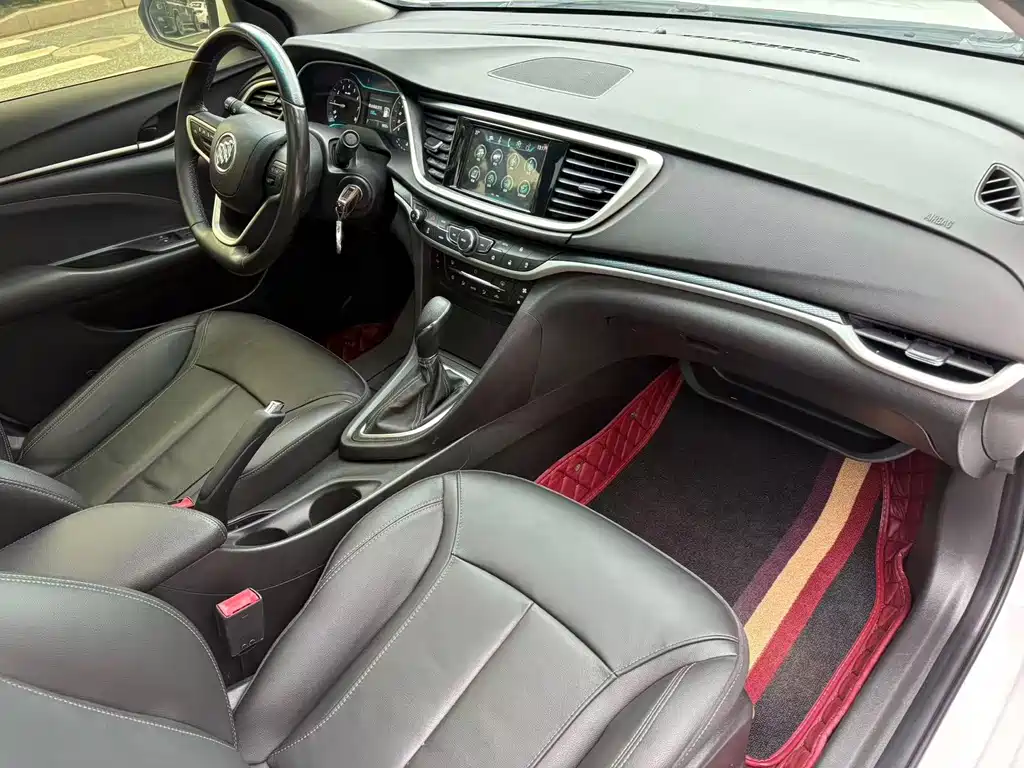 Buick Excelle — миниатюра 7