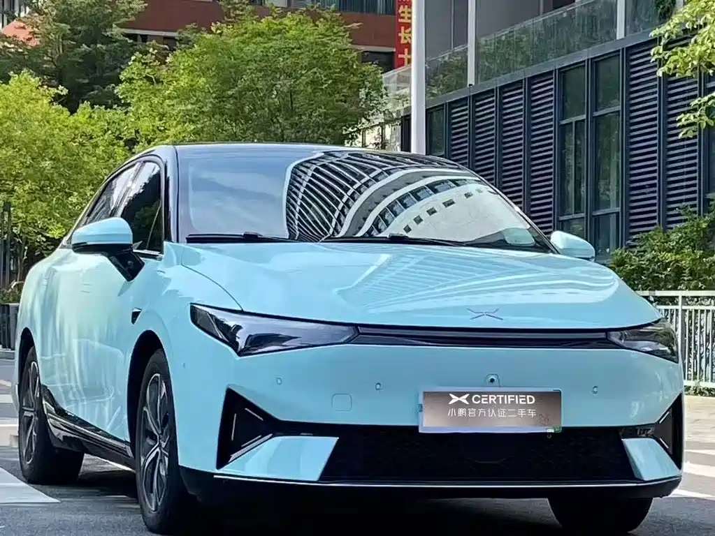 XPeng P5 — миниатюра 3