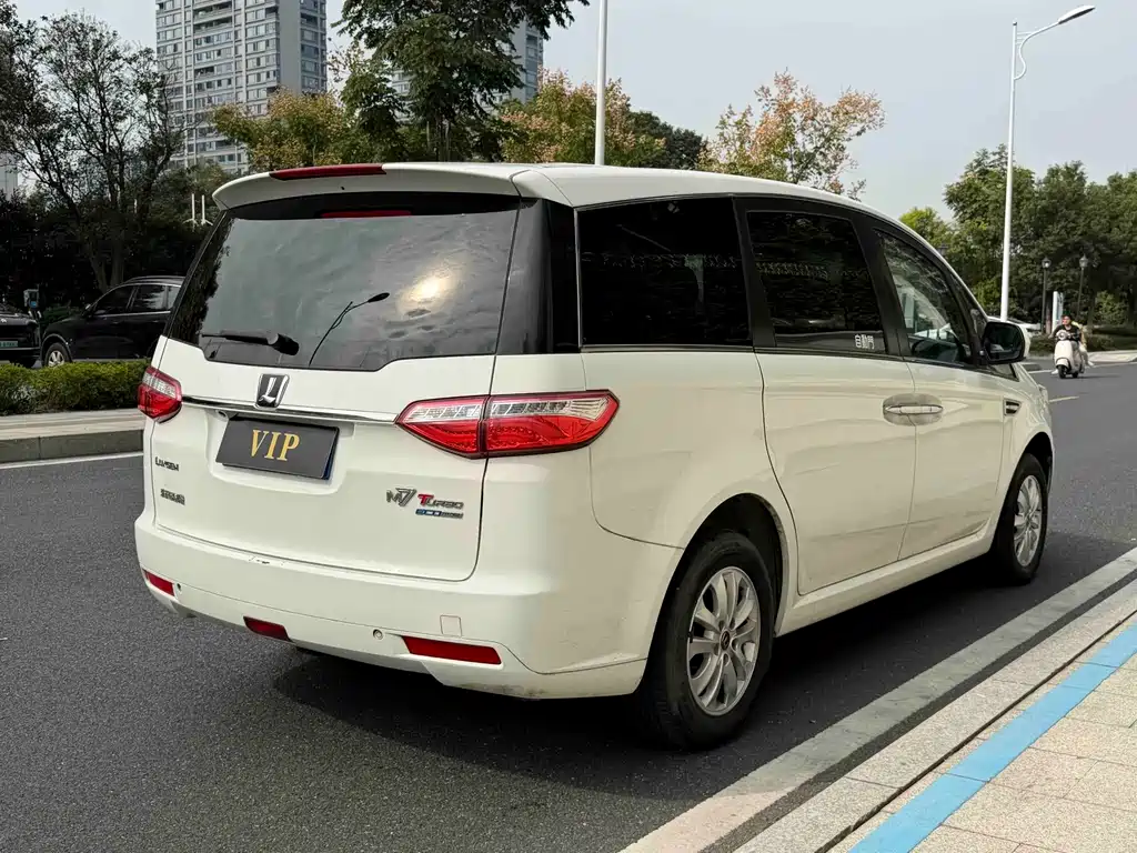 Luxgen Big 7 MPV — миниатюра 5