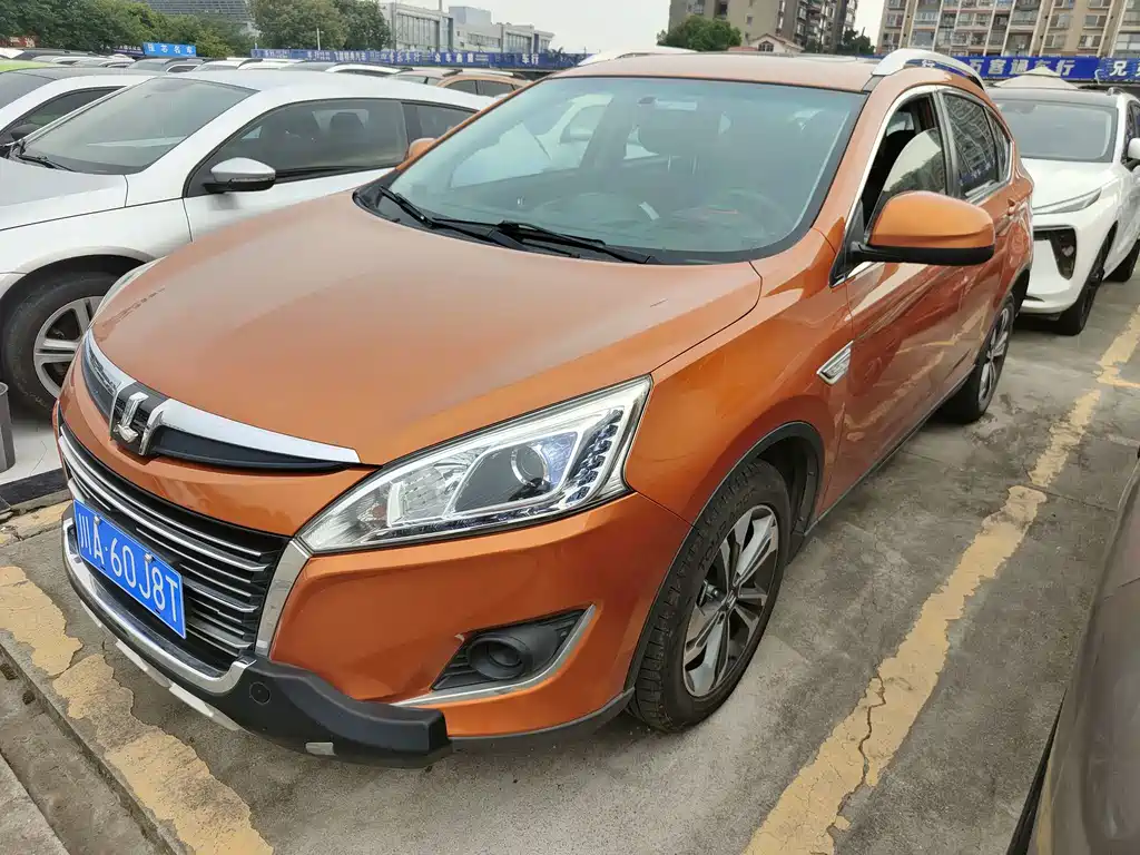 Luxgen U6