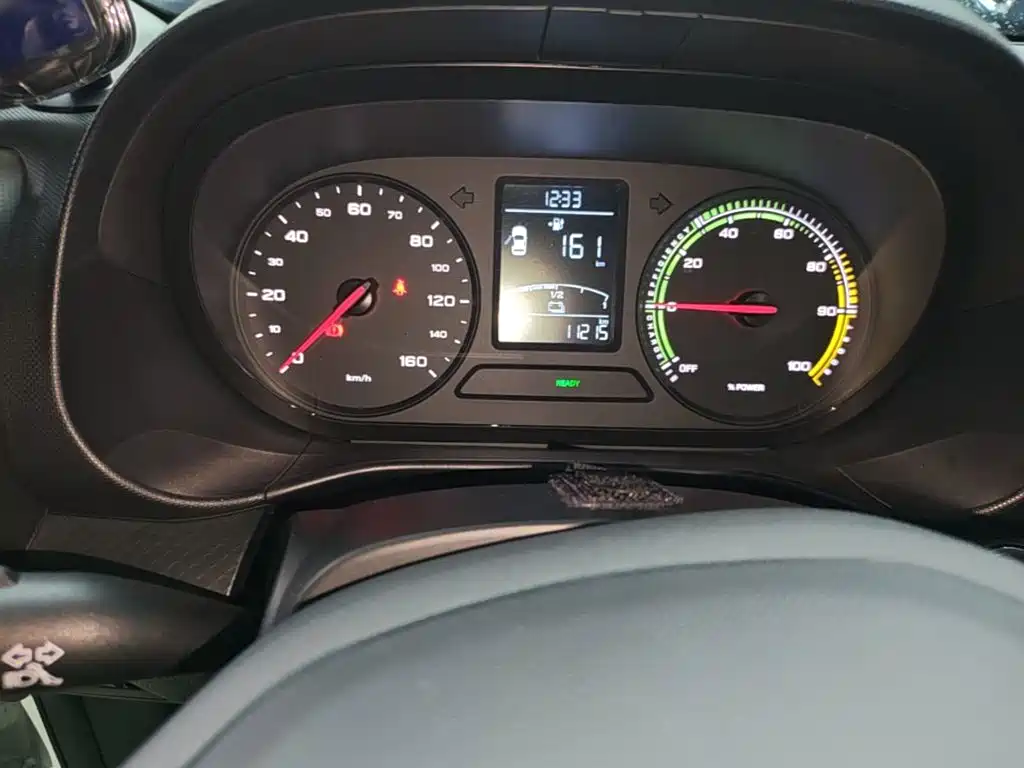 Roewe Clever — миниатюра 12