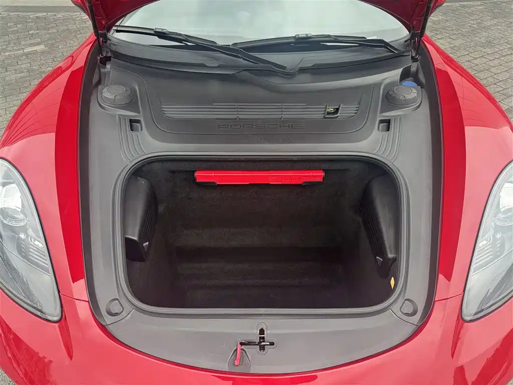 Porsche 718 2022 Cayman 2.0T
