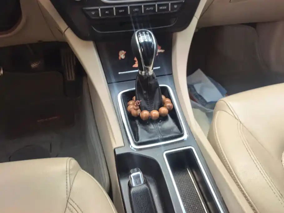 Geely Emgrand — миниатюра 16