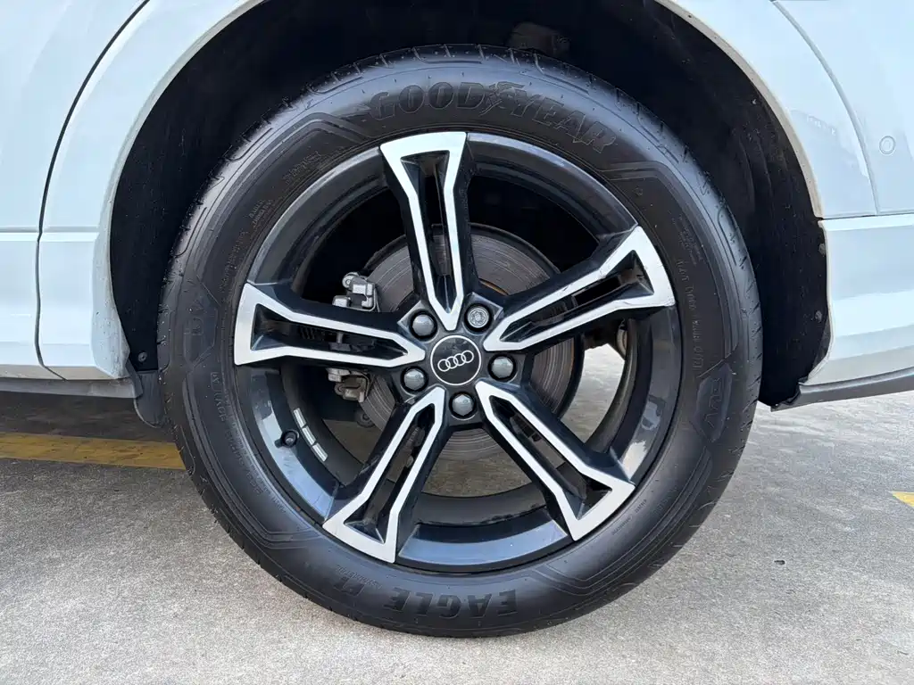 Audi Q3 — миниатюра 22