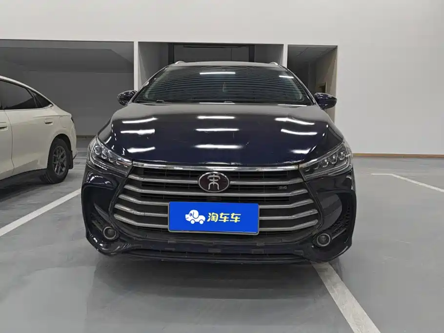 BYD MAX — миниатюра 2