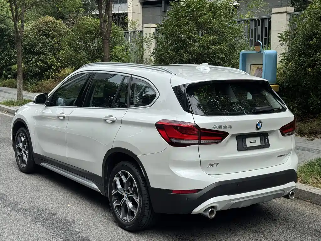 BMW X1 — миниатюра 8