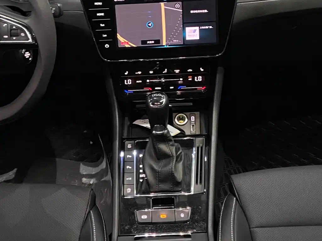 Skoda Superb — миниатюра 21