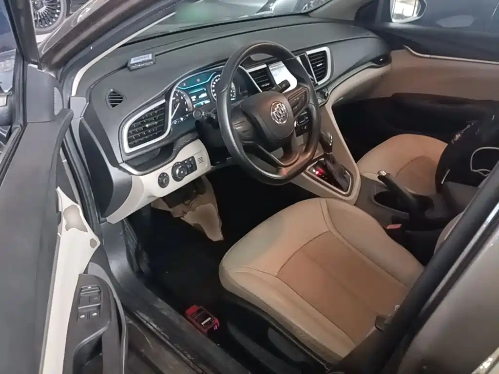 Buick Excelle — миниатюра 16