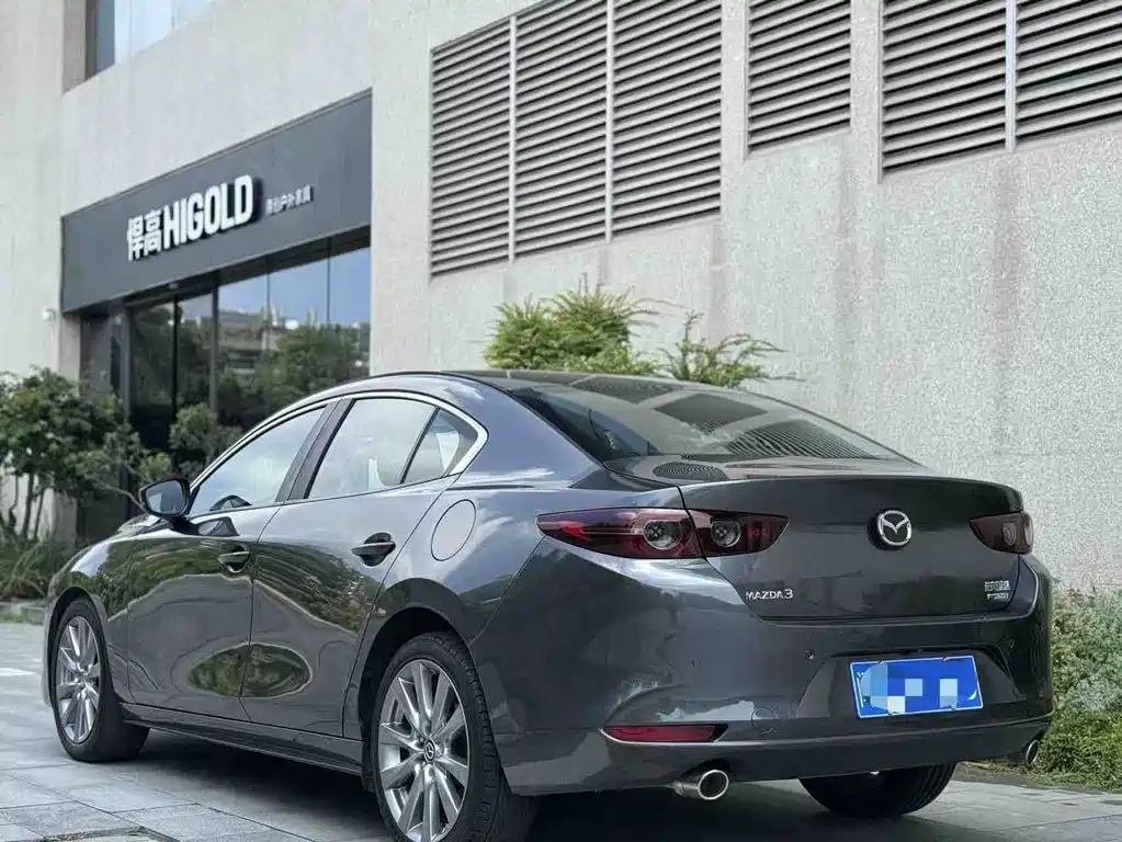 Mazda 3 Axela — миниатюра 3