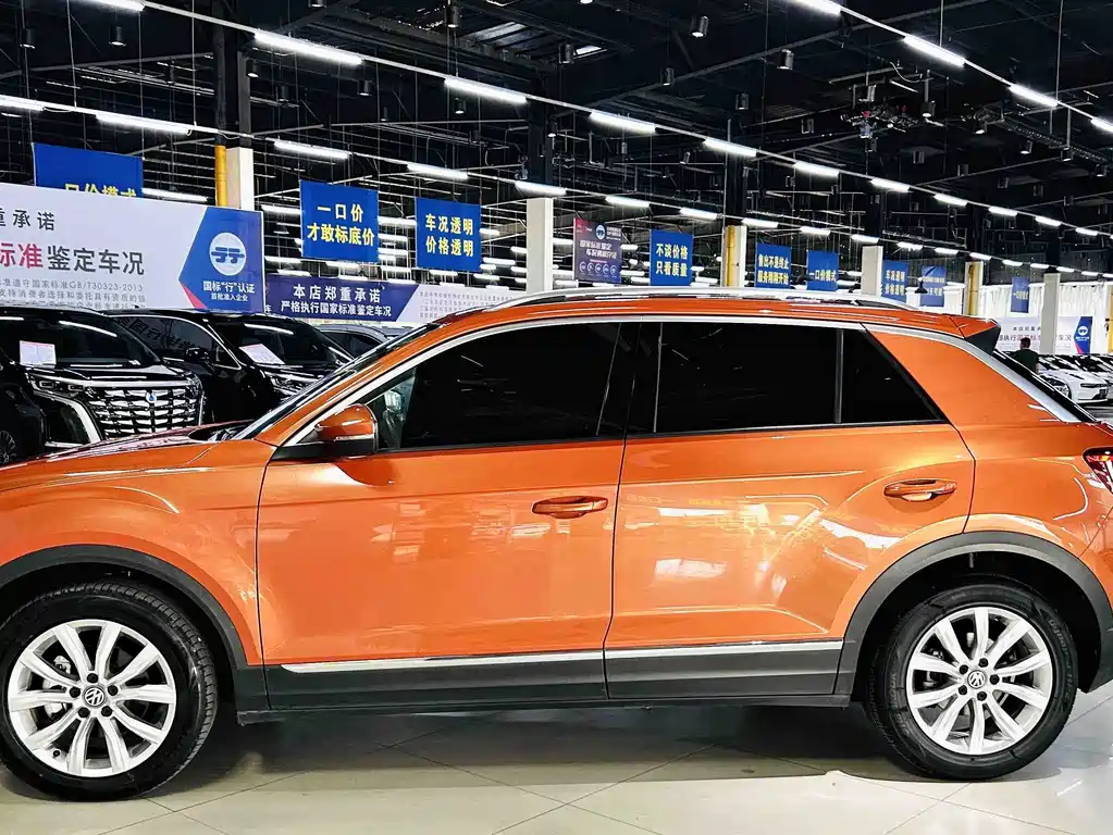 Volkswagen T-Roc — миниатюра 4