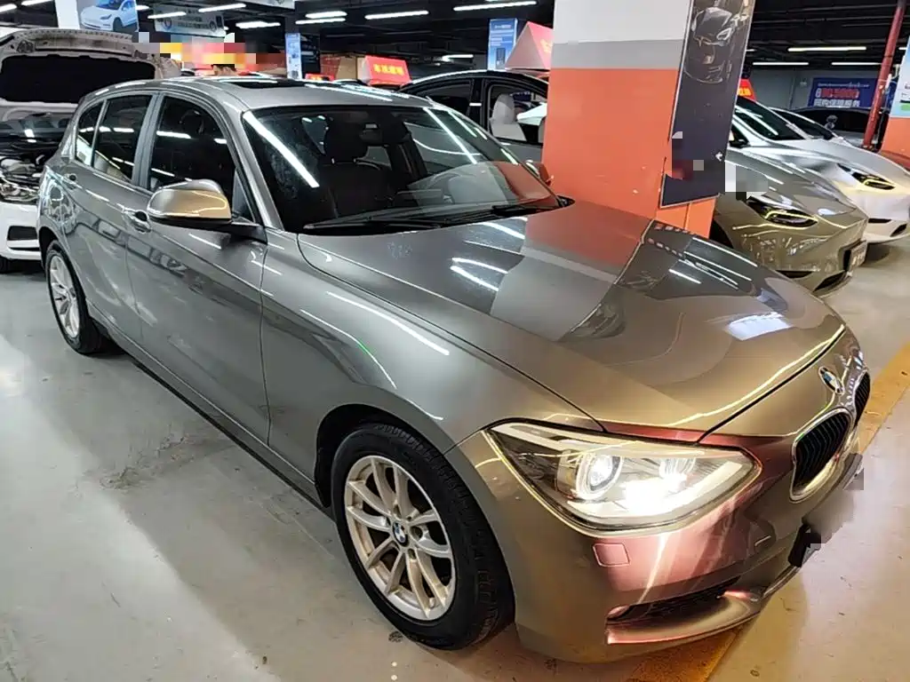 BMW 1 Series (Import) — миниатюра 4