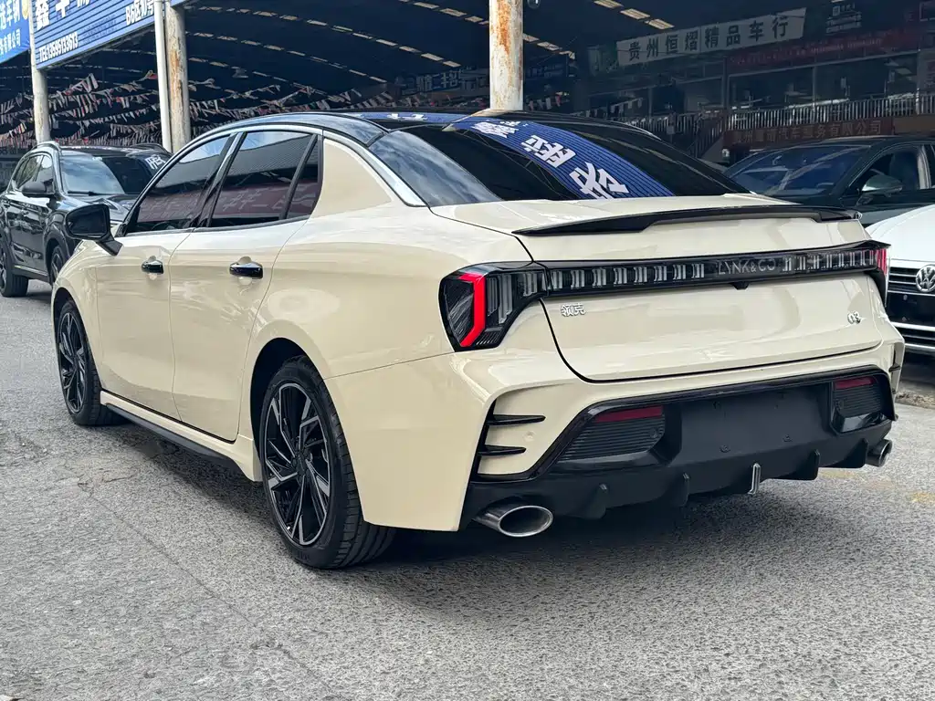 Lynk & Co 03 — миниатюра 6