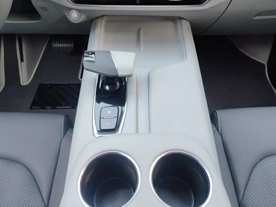 Changan UNI-Z — миниатюра 16
