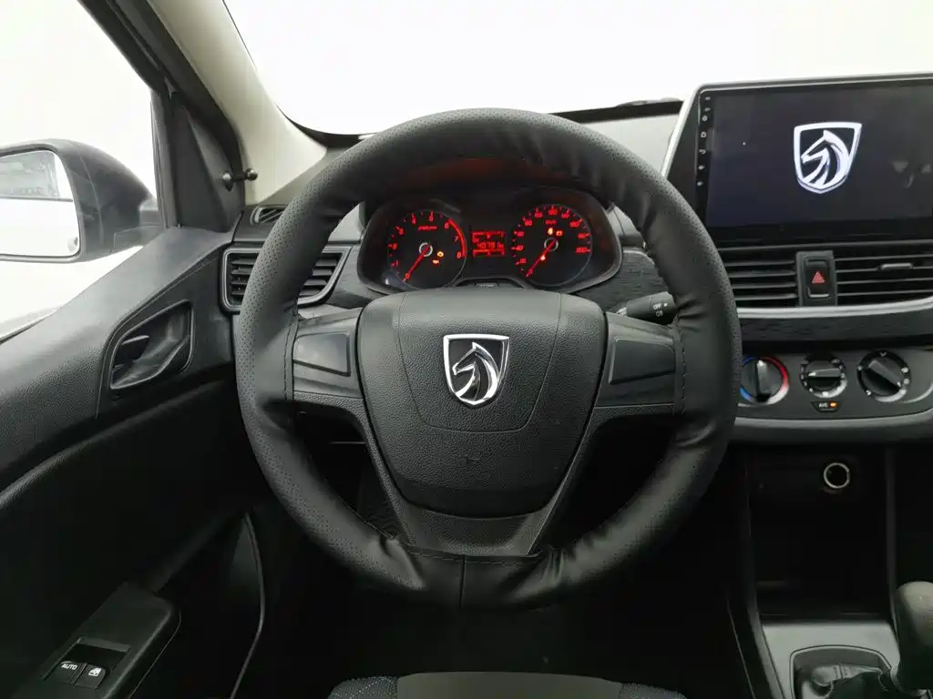 Baojun 310 — миниатюра 11