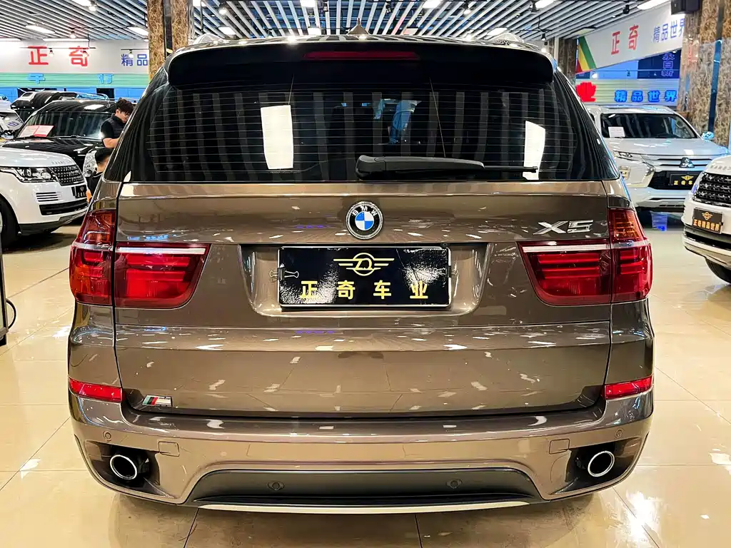 BMW X5 (Import) — миниатюра 6