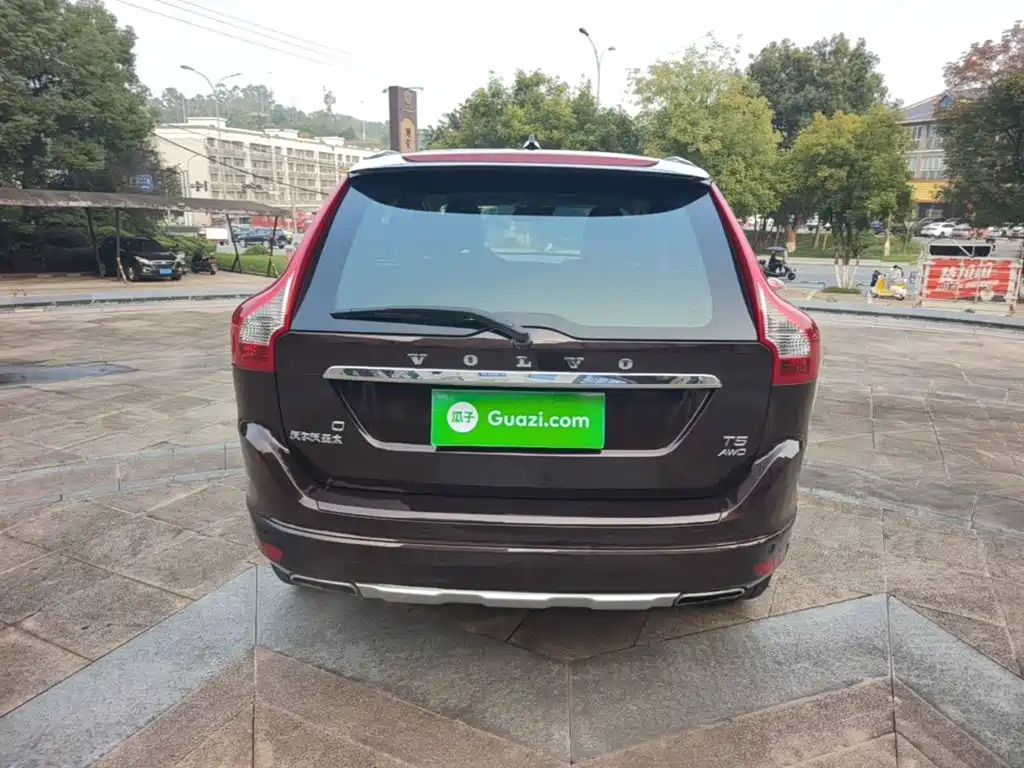 Volvo XC60 — миниатюра 6