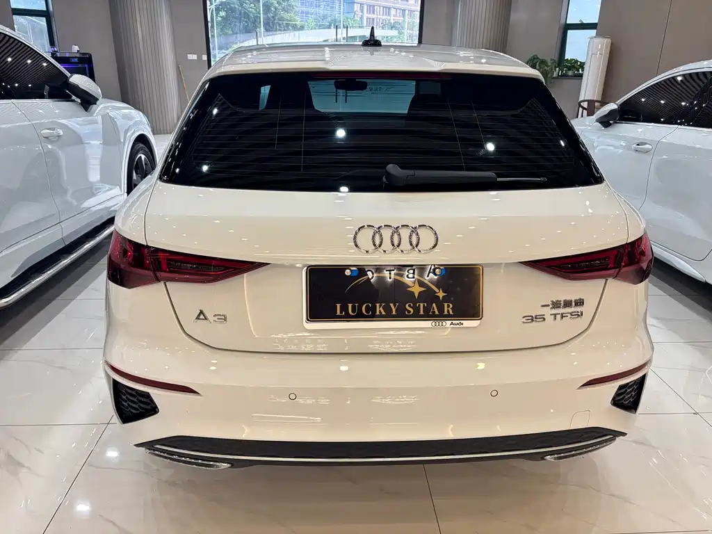 Audi A3 2023 Sportback 35 TFSI Fashion Sport