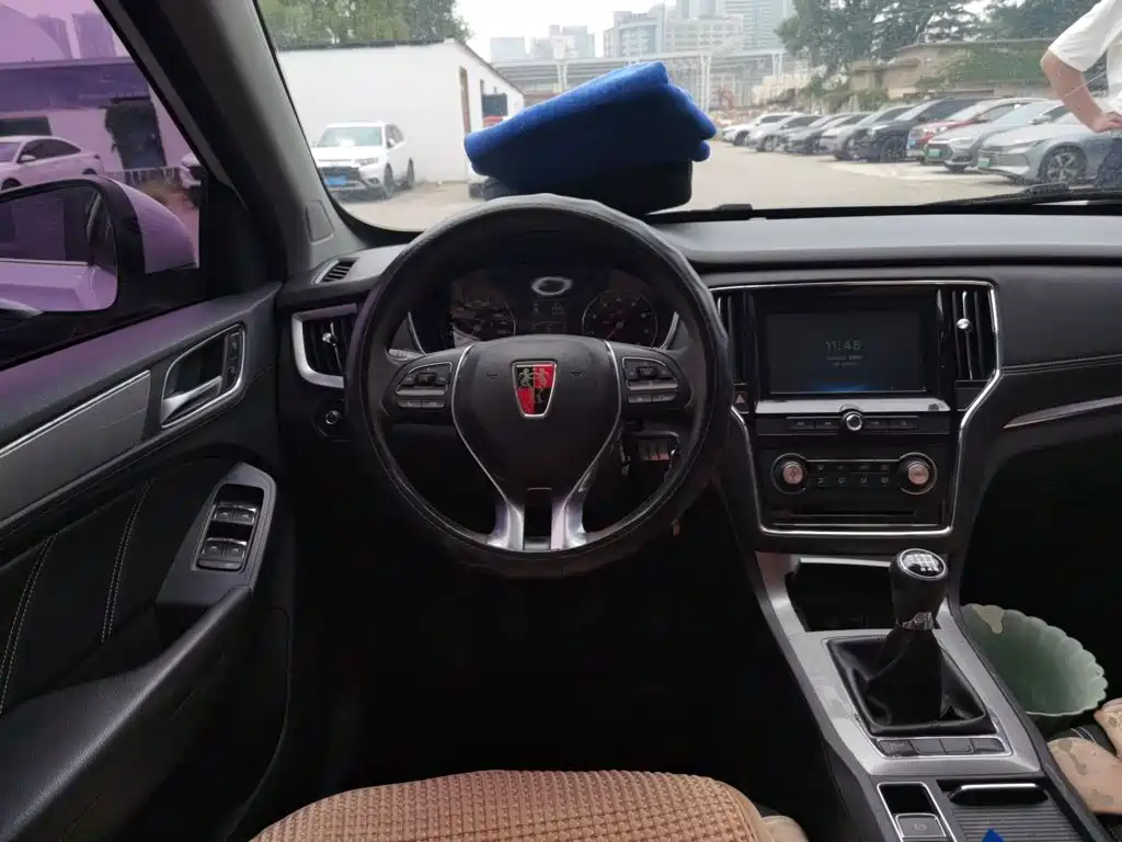 Roewe RX5 — миниатюра 11