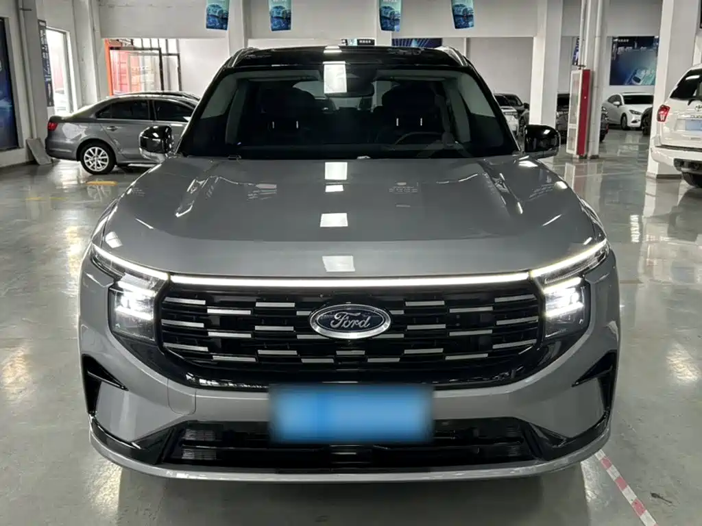 Ford Edge — миниатюра 8