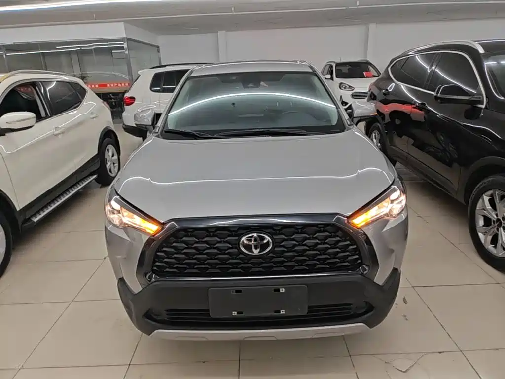 Toyota Corolla Cross — миниатюра 3