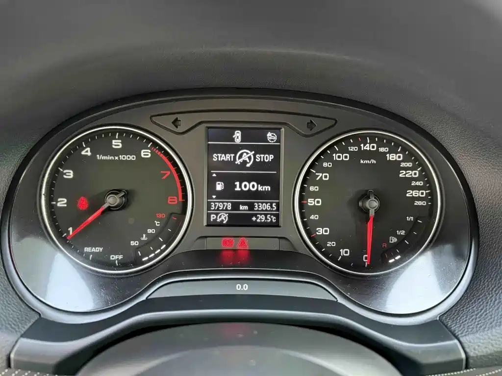 Audi Q2L — миниатюра 35