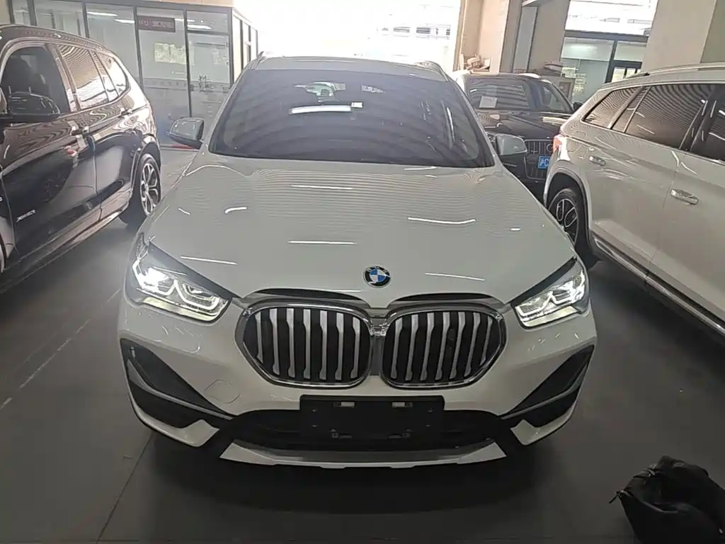 BMW X1 — миниатюра 3
