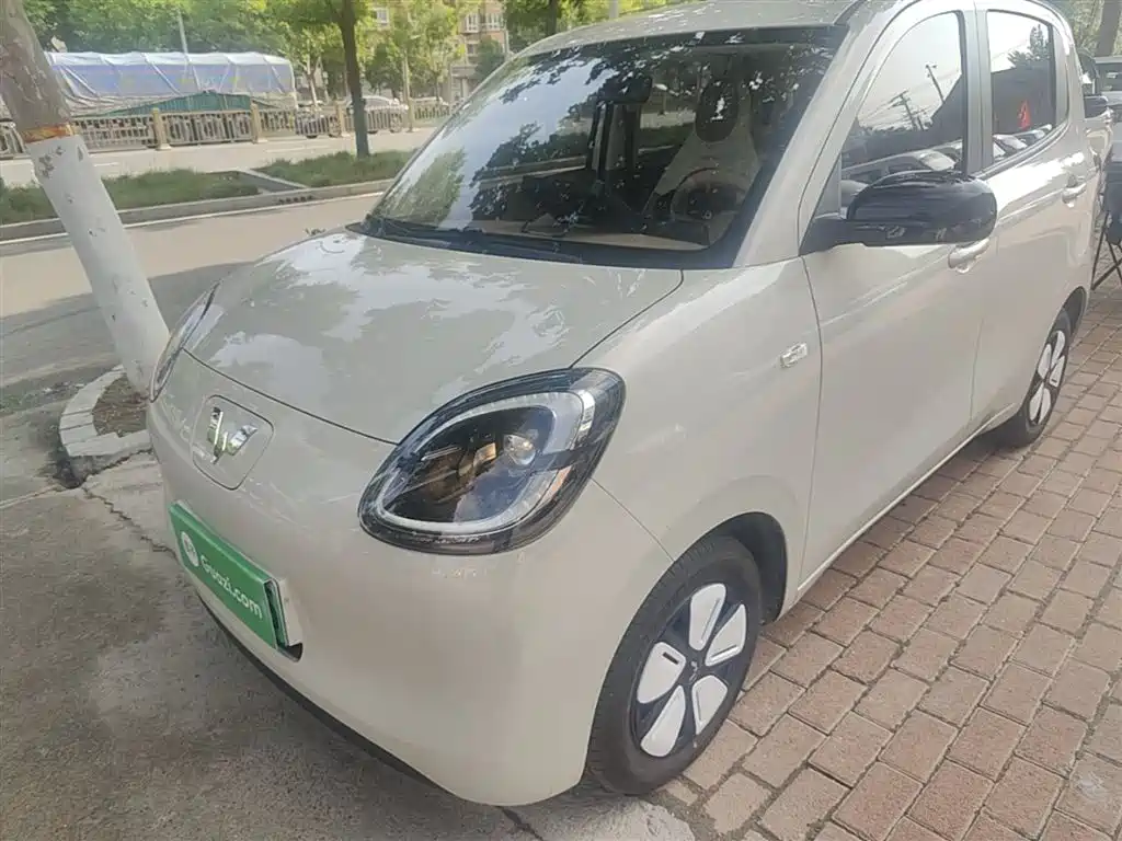 Wuling MINIEV 2025