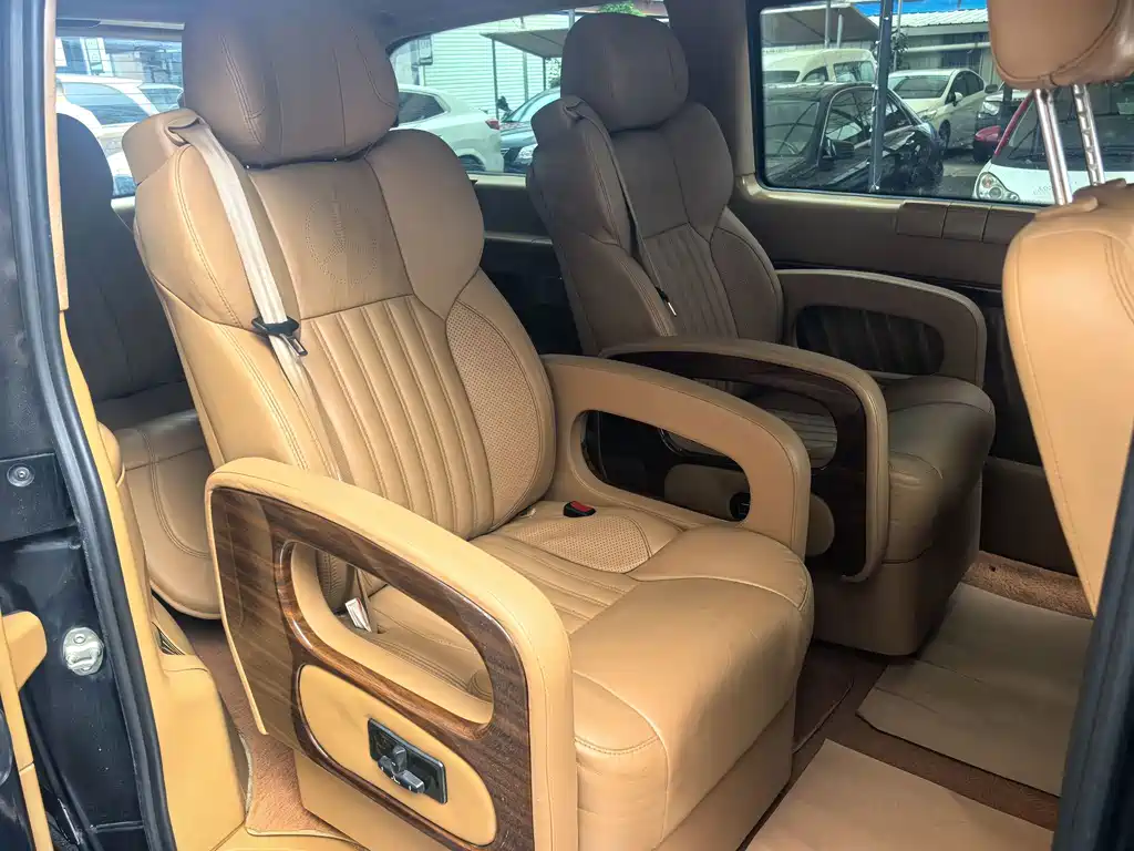 Mercedes-Benz Vito — миниатюра 11