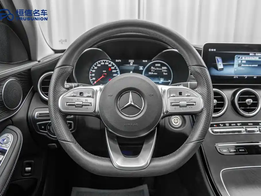 Mercedes-Benz C-Class — миниатюра 15
